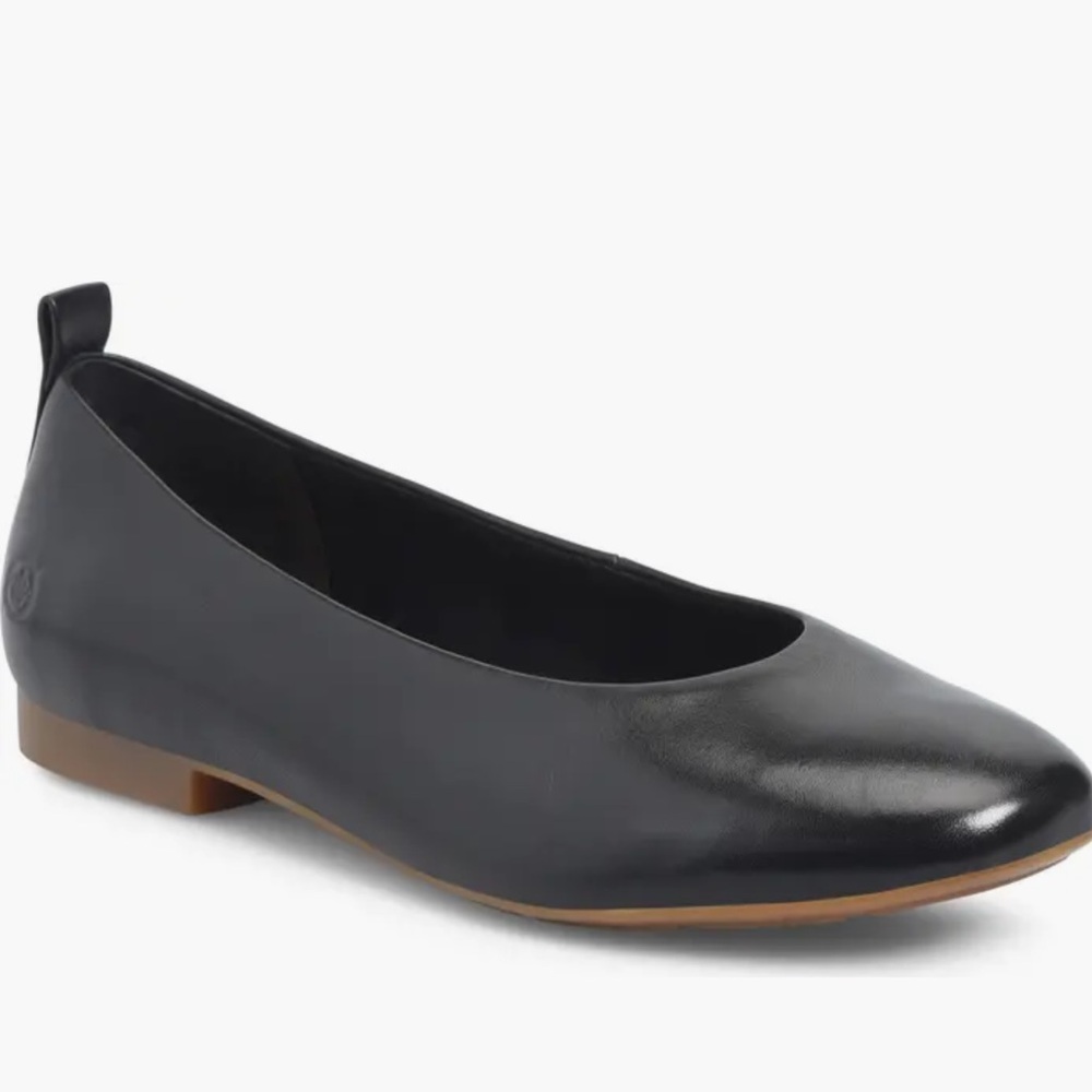 black ballet flats